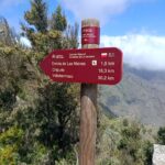 El Cabildo de La Gomera ejecuta trabajos de reposición de la señalética de la red insular de senderos 