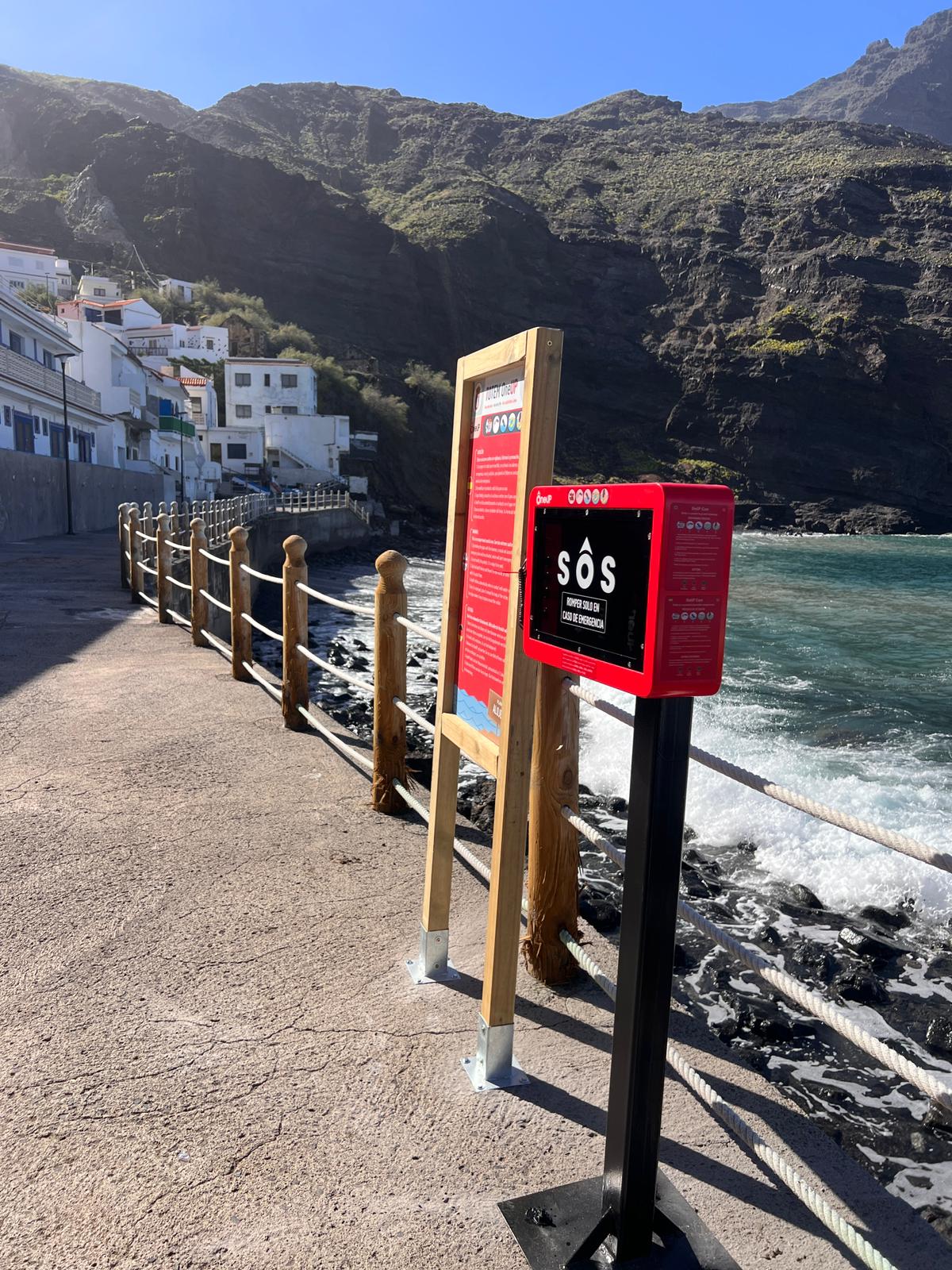 You are currently viewing Vallehermoso incorpora tecnología de rescate inmediato en su litoral con la instalación de dispositivos OneUP