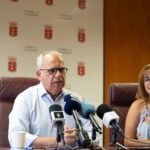 El Cabildo facilita los libros de texto del nuevo curso escolar a más de 2000 estudiantes de La Gomera