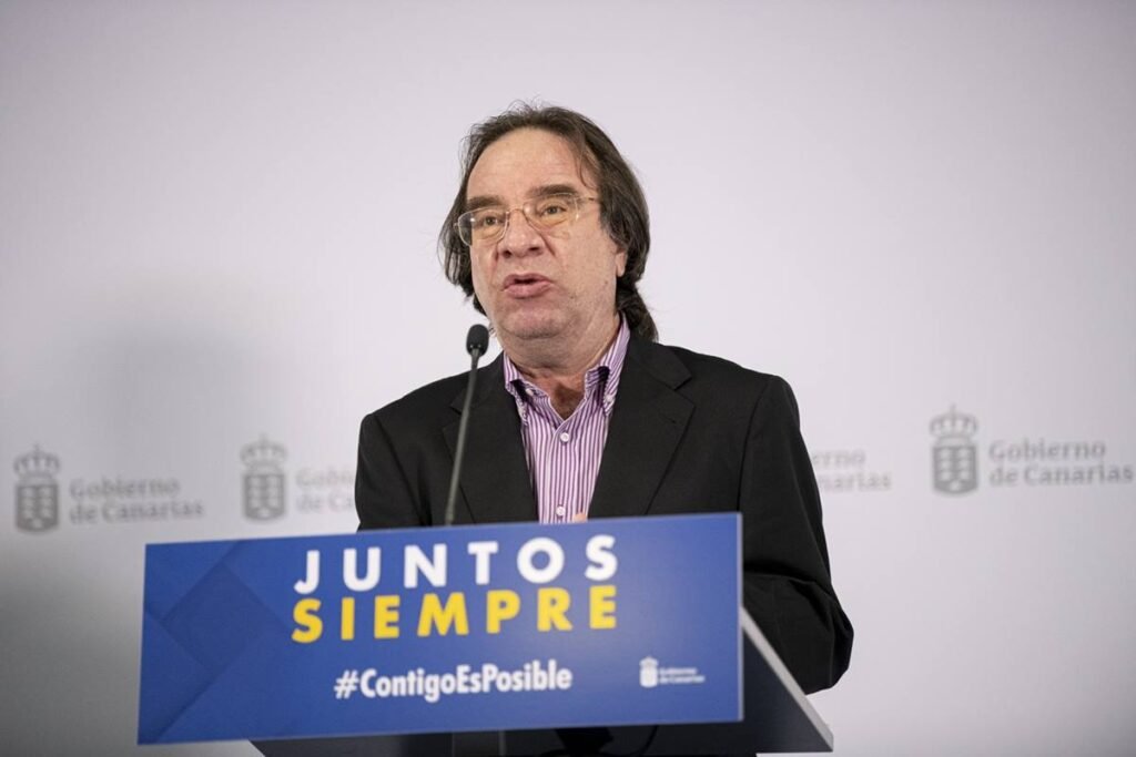 El Archivo Insular acoge el 4 de noviembre la presentación de «Crónicas de la pandemia», de Amós García