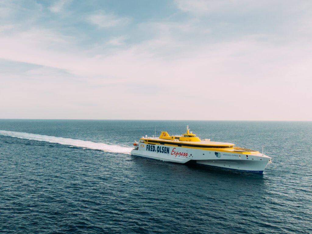 Más de 55.000 pasajeros eligen Fred. Olsen Express en el puente de noviembre