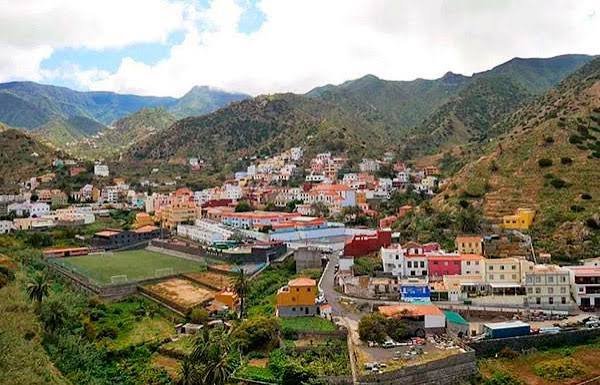 VALLEHERMOSO PONE INSTALACIONES MUNICIPALES A DISPOSICIÓN DE LA ASOCIACIÓN DE ÓRGANOS ENCANTADOS