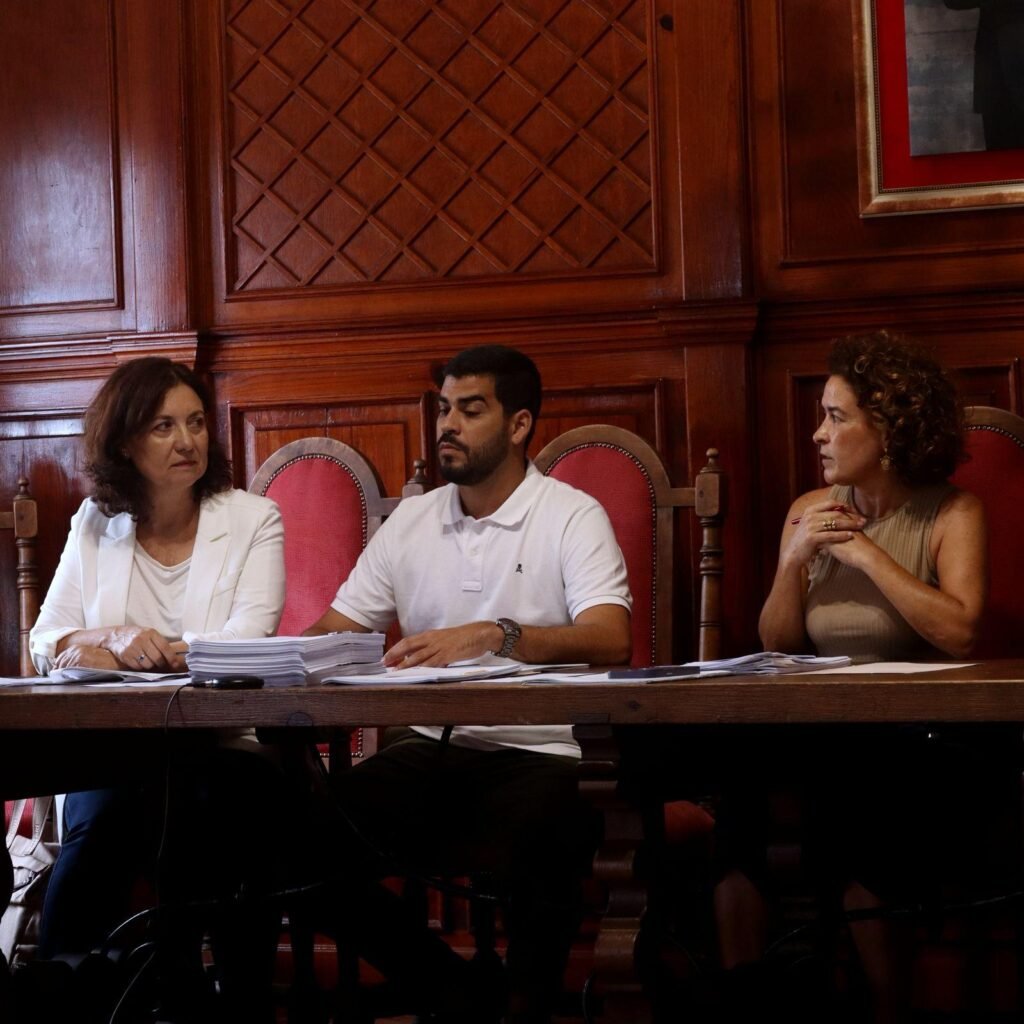 El Grupo Socialista traslada su enhorabuena a los trabajadores y trabajadoras por el logro que supone la aprobación del convenio y la RPT