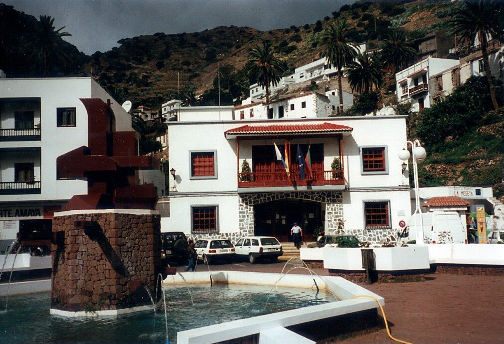 El Ayuntamiento de Vallehermoso destina 24.000 euros a reforzar la seguridad y salud de su personal