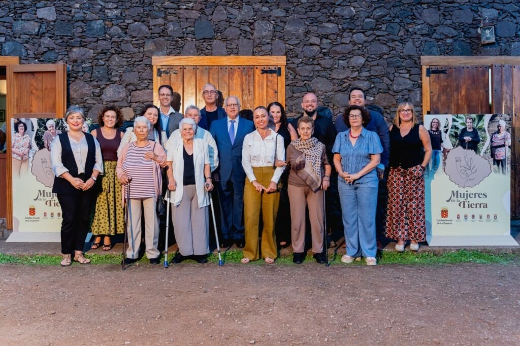 La Gomera reconoce la trayectoria de seis mujeres rurales y reivindica su papel en la historia y el futuro de la isla